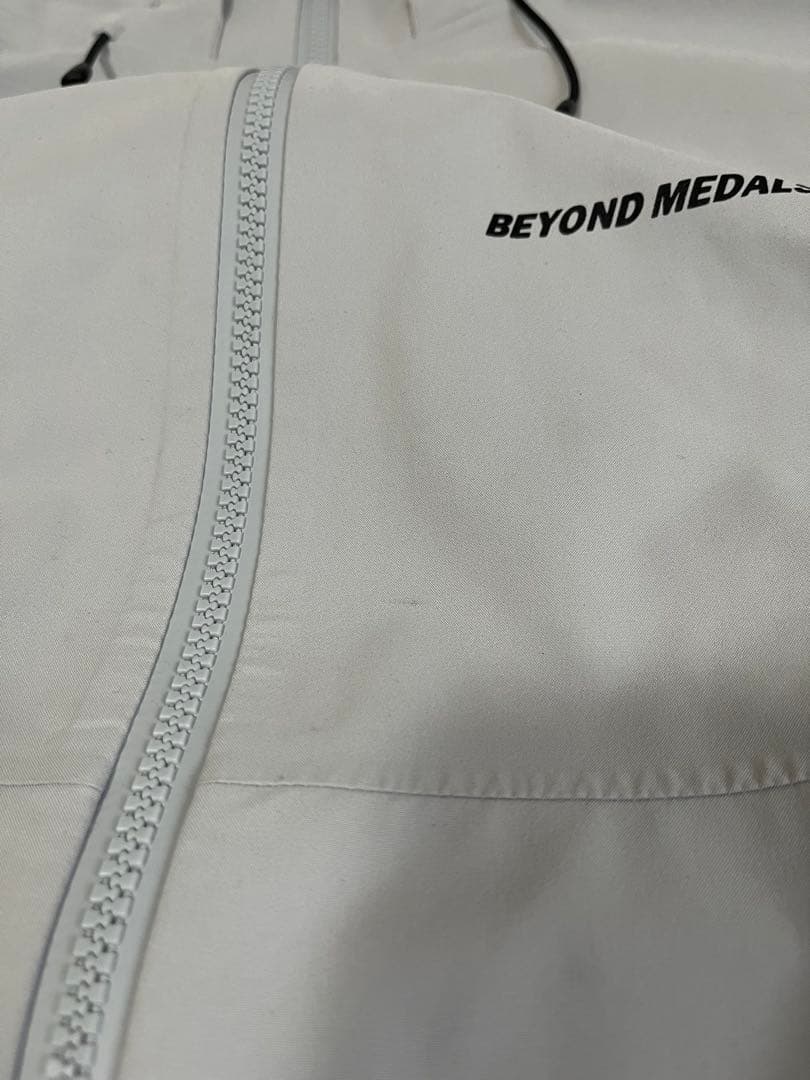 23-24 BEYOND MEDALS TECH JACKET＋BIB PANT