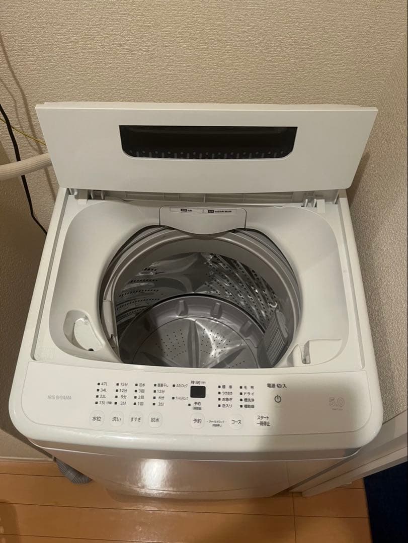 アイリスオーヤマ　2023年製洗濯機 5kg IAW-T504-W ホワイト