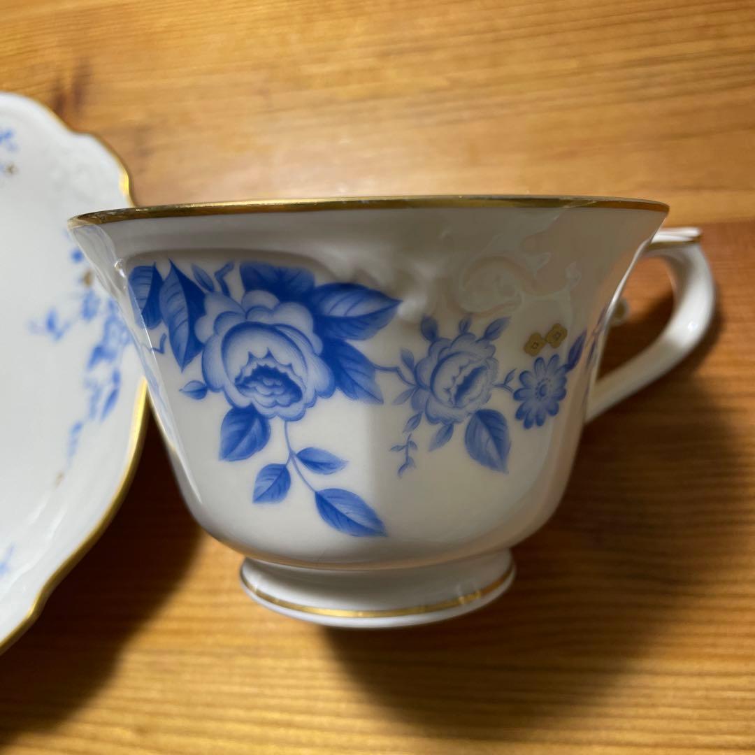 ノリタケ　青い花柄の食器セット