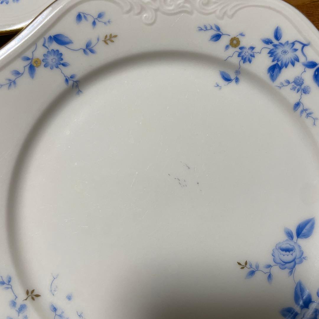 ノリタケ　青い花柄の食器セット