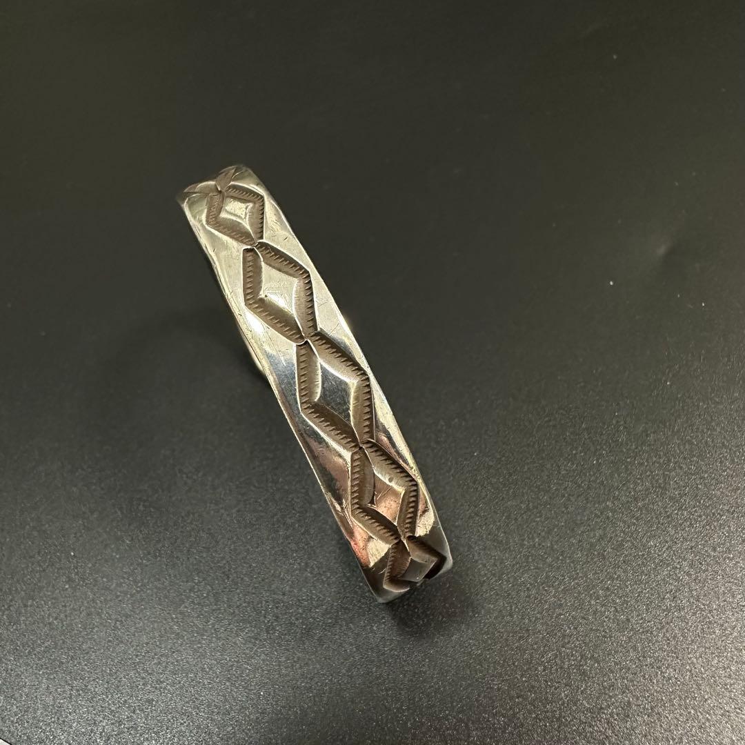Navajo Emerson Bill ダイヤスタンプワーク バングル