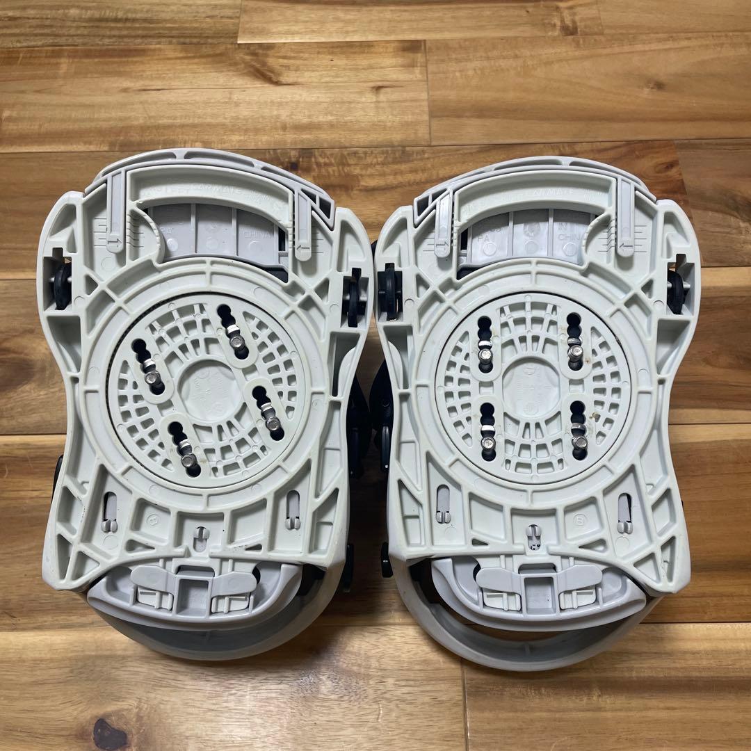 FLUX XF BINDINGS ホワイト/ブラックXSサイズ