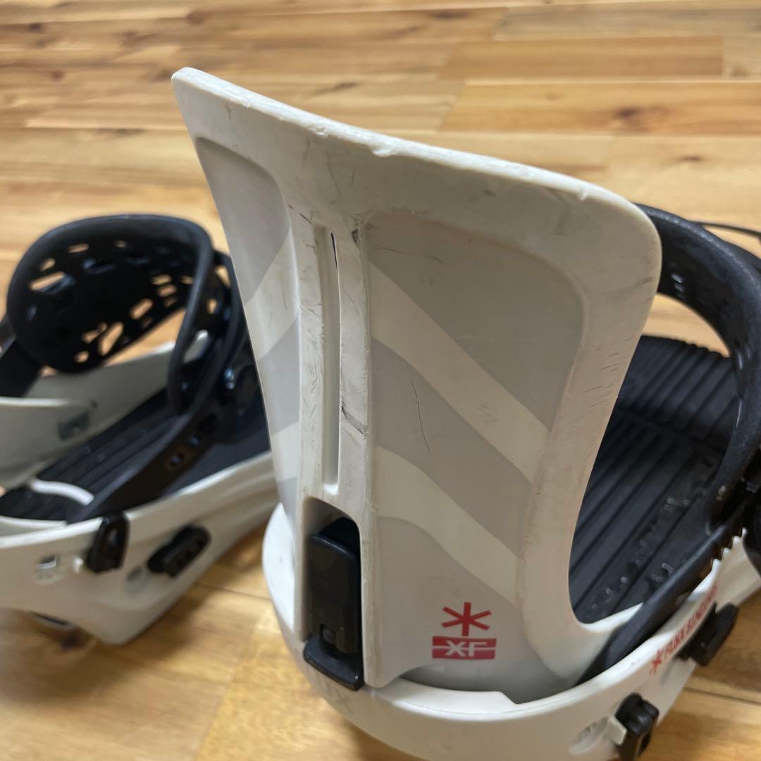 FLUX XF BINDINGS ホワイト/ブラックXSサイズ
