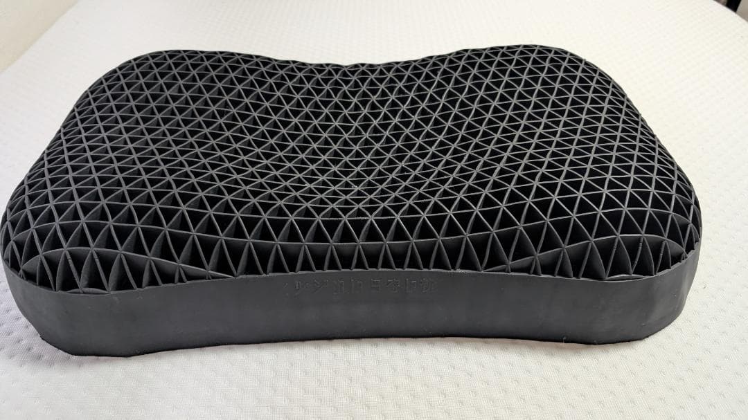 ヒツジのいらない枕　極柔【中古美品】【送料込】ひつじのいらない枕、羊のいらない枕