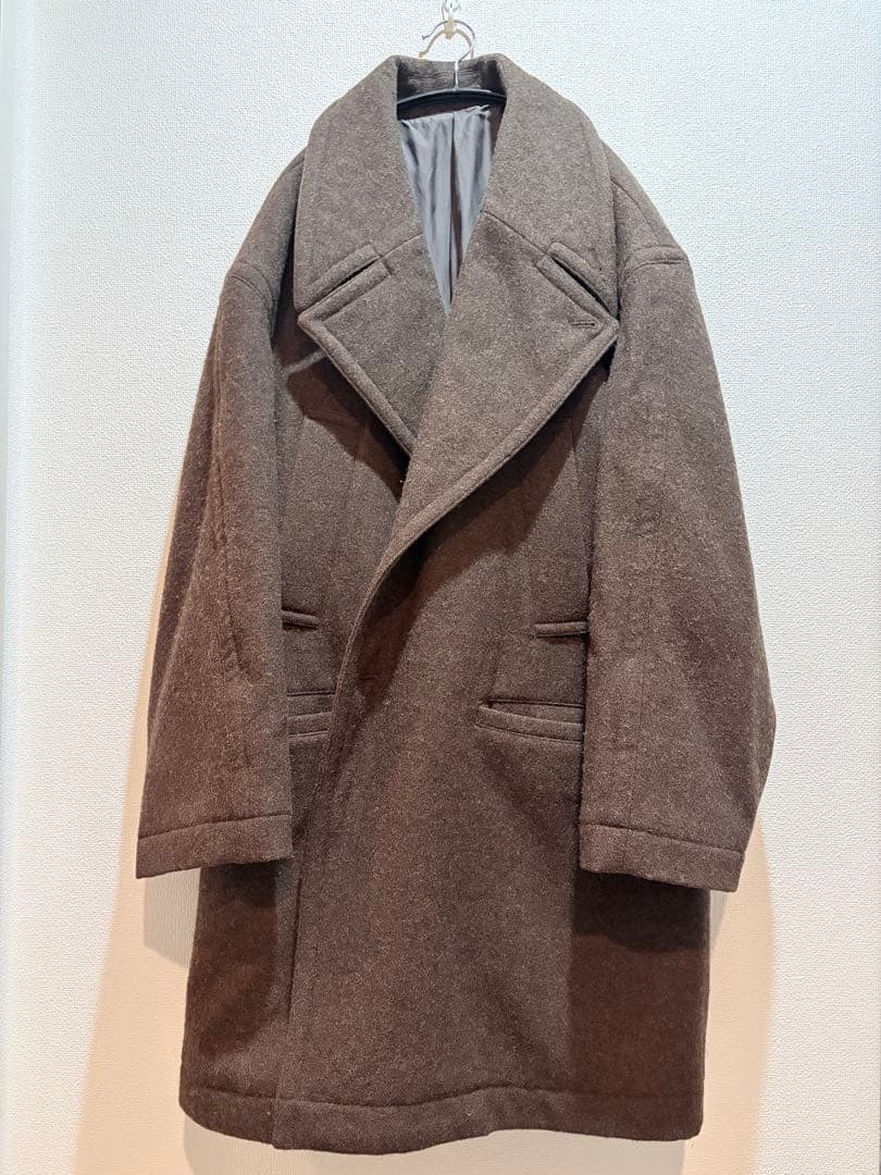 ジャケット・アウター YOKE OVERSIZED DOUBLE BREASTED HALF COAT