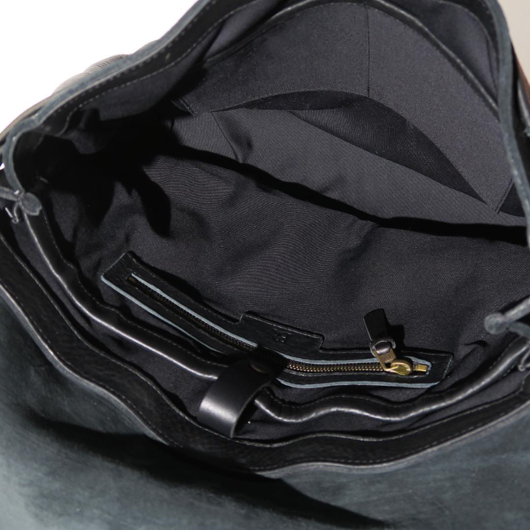 定価55,000円 BANANA REPUBLIC レザーメッセンジャーバッグ