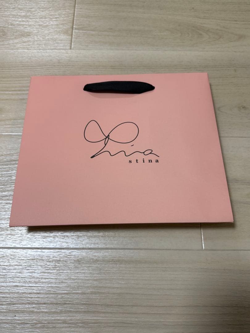 stina 花柄 長袖レオタード　新品　ショッパー付き