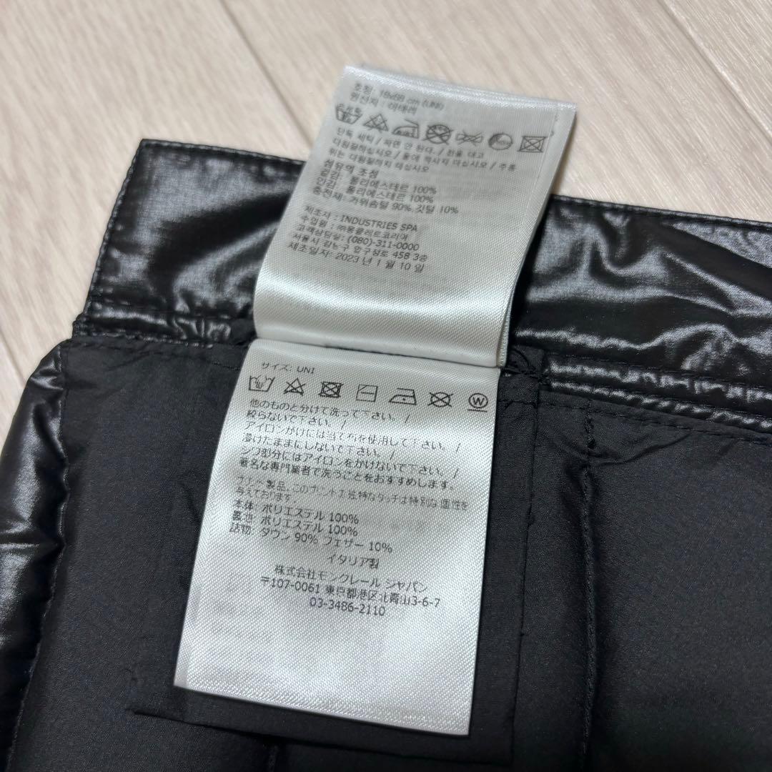 新品同様　モンクレール　黒　BLACK ダウン ネックウォーマー　4K54