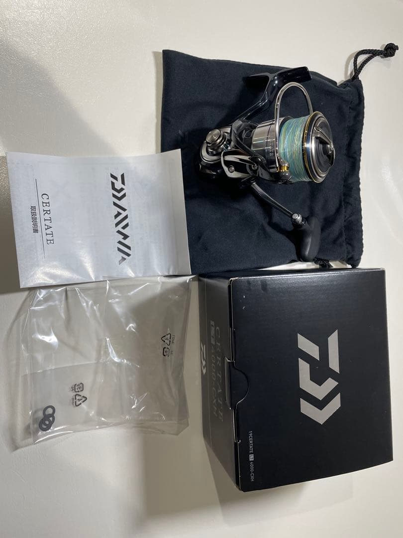 19 Daiwa CERTATE LT4000-CXH スピニングリール