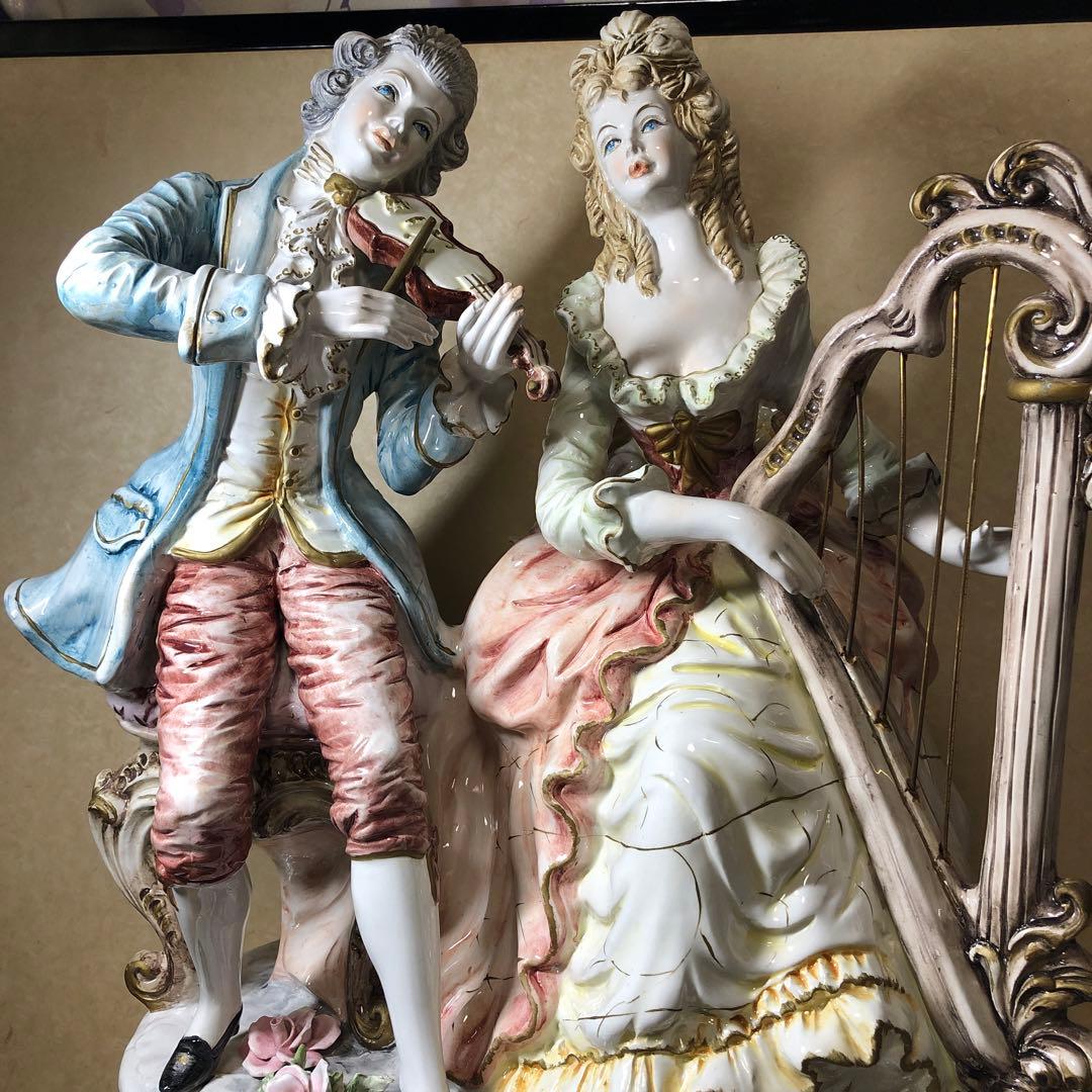特大イタリア陶磁器製置物
