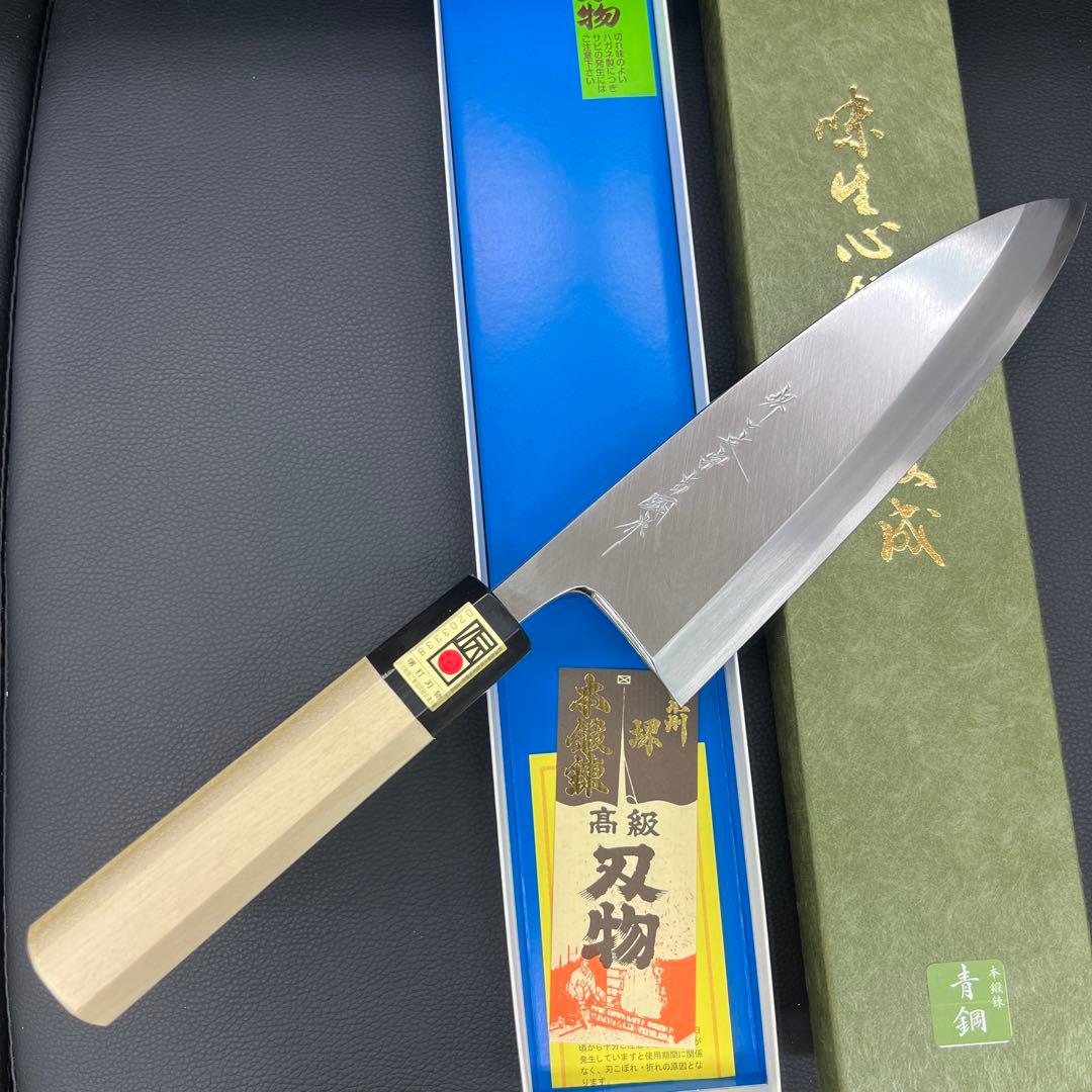 ★新品送料込★堺打刃物青鋼出刃包丁180mm水牛八角柄マチ磨き裏押し右片刃化粧箱