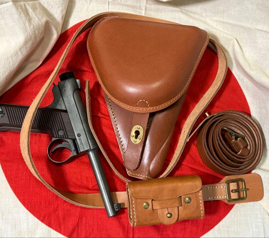 日本軍 南部14年式拳銃嚢 （ホルスター）と拳銃弾薬盒＆ベルトのセット（複製品)