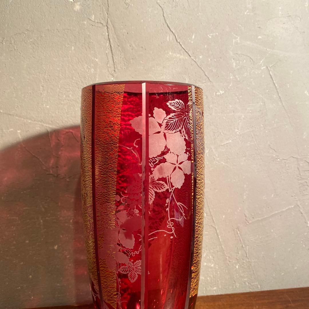 東洋佐々木硝子 紅波瑠 切子花瓶 伝統工芸品 フラワーベース オブジェ