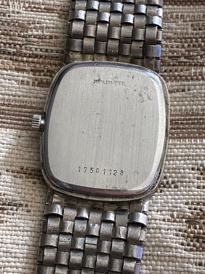 T*1様 LONGINES スクエア型メッシュバンド時計