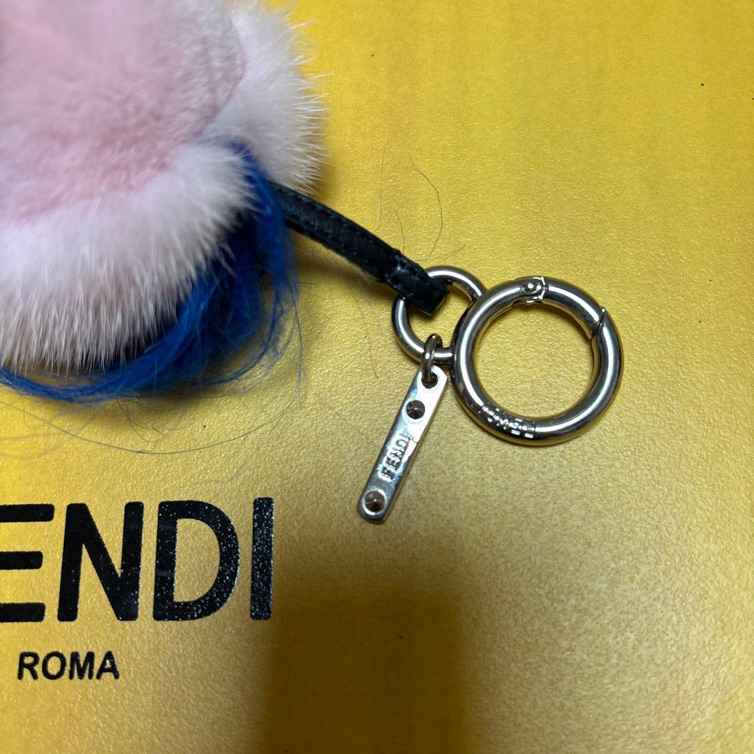 フェンディ FENDI ミンクチャーム　ピロちゃん　美品　バッグチャーム