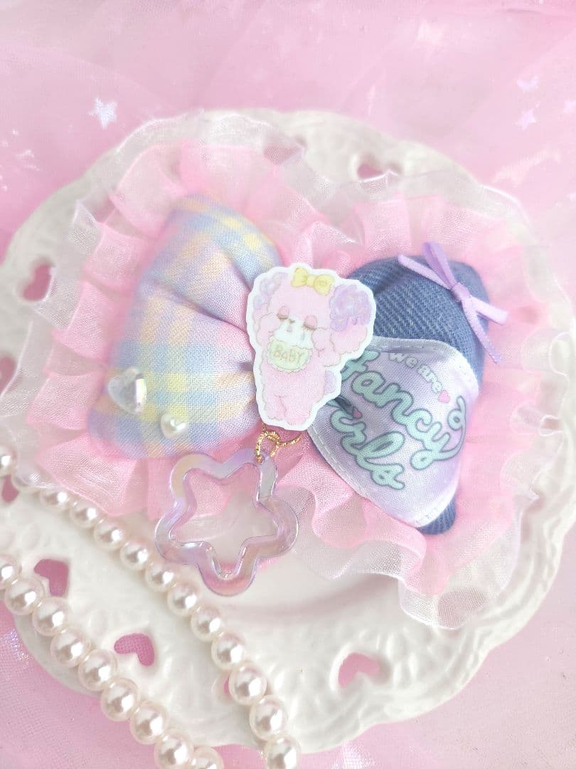 Kukuhimeさまハンドメイド♡めつむりわんちゃん♡アシメオーガンジーフリル