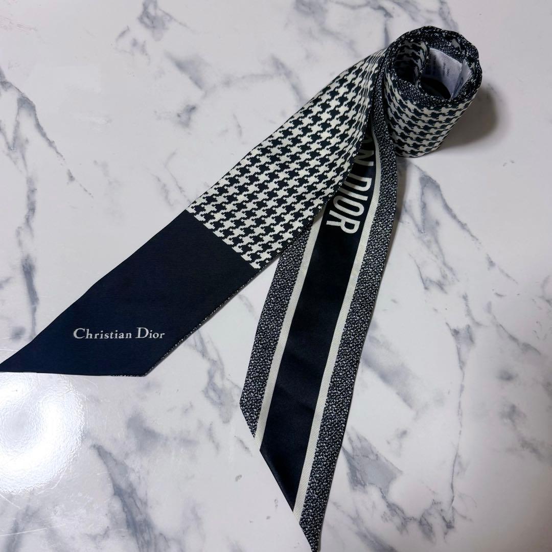dior ディオール 30 Montaigne ミッツァ スカーフ