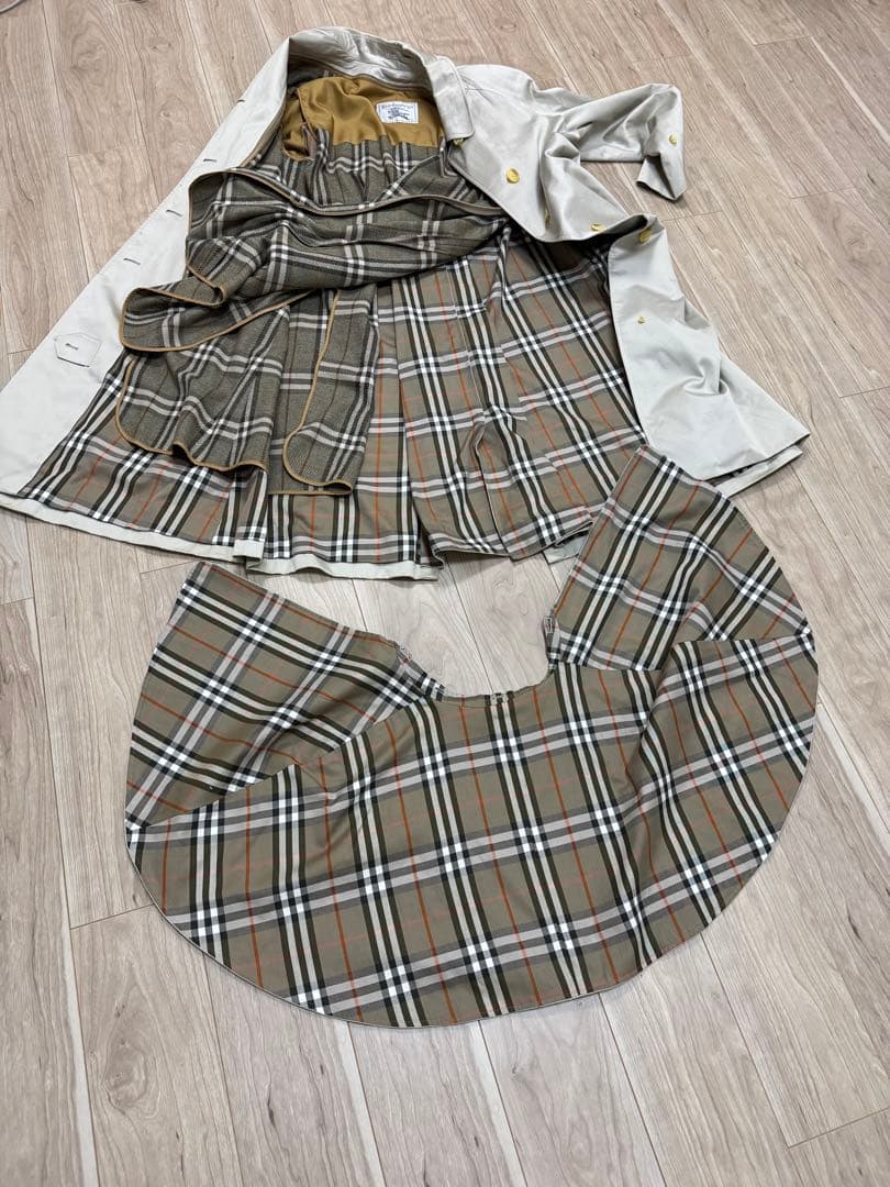 Burberrys レディース　ロングトレンチコート