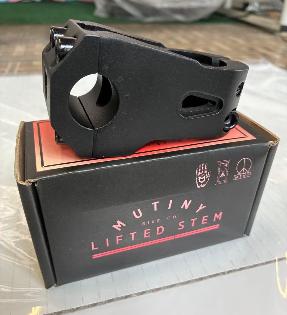 新品BMXステム「MUTINY 」 Lifted Stem ブラック