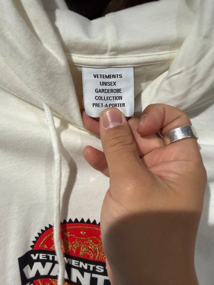 VETEMENTS WANTED フード付き長袖カットソー