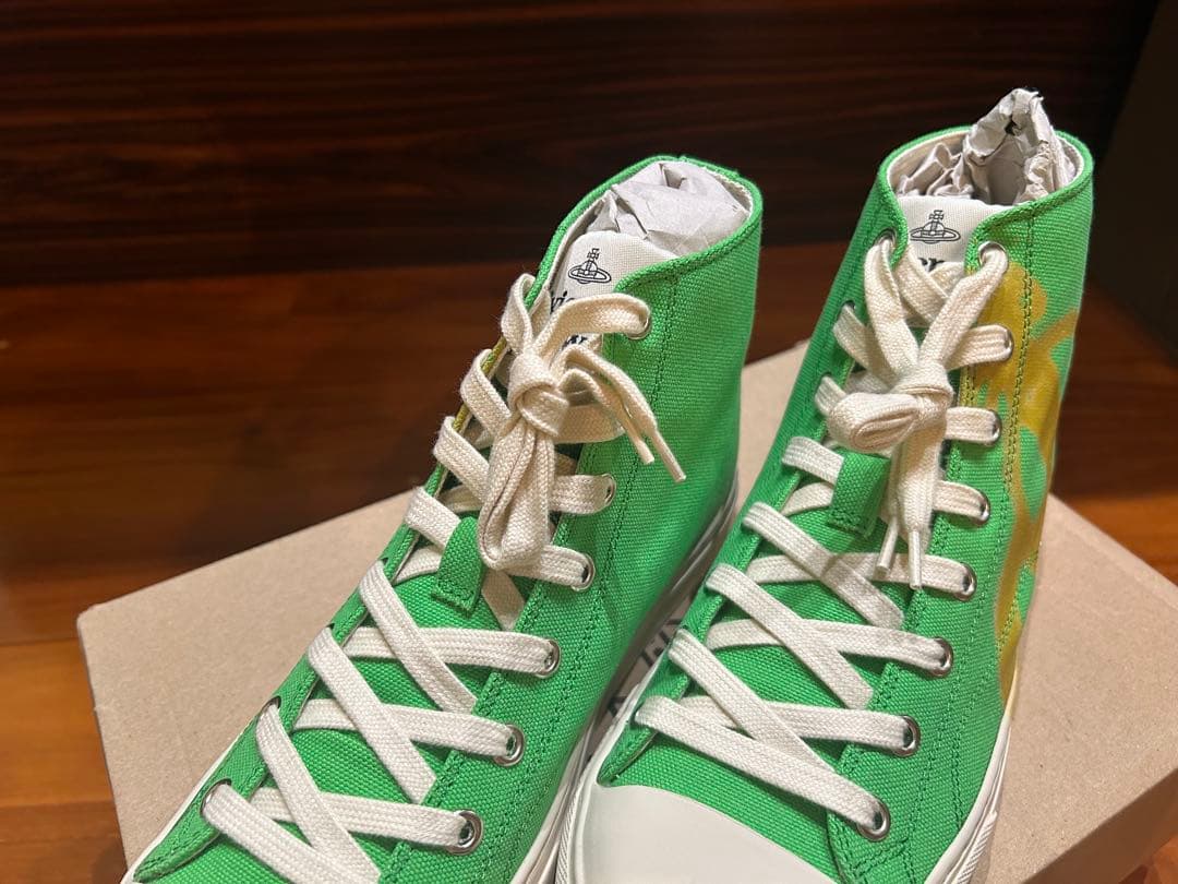 新品未使用　Vivienne Westwood ハイカットスニーカー　靴