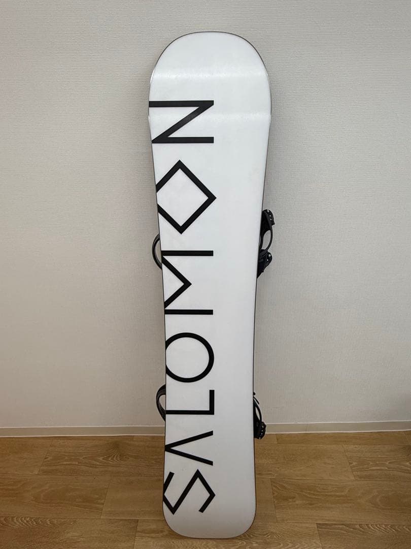 未使用　SALOMON FRONTIERスノーボード　ビンディング付き