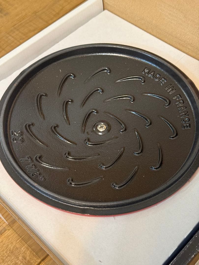 新品 ストウブ Wa-NABE L チェリー 20cm 40501-072