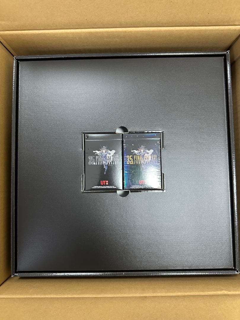 【新品未使用】ユニクロ ファイナルファンタジー 35周年 コンプリートBOX