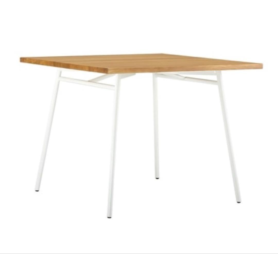 【IDEE】ＭＡＴＩＮ　ＤＩＮＩＮＧ　ＴＡＢＬＥ