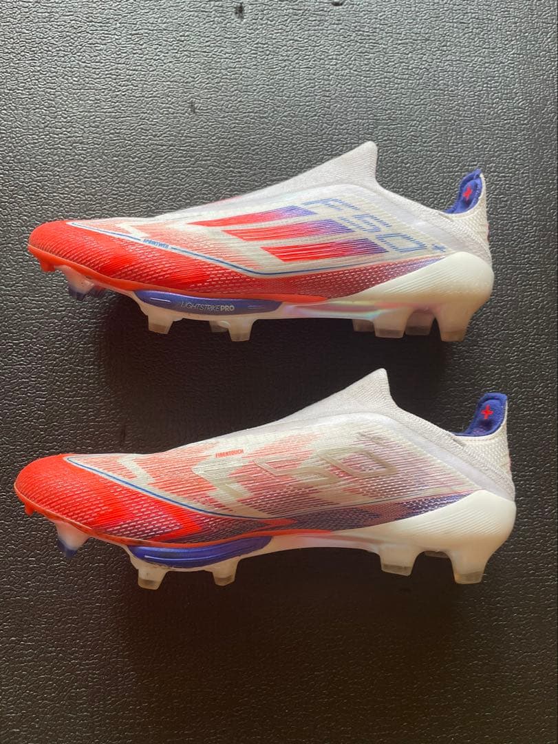 アディダス F50＋ 25.5