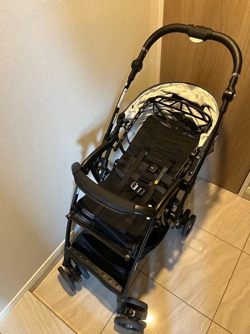 アップリカ ラクーナビッテクッション LUXUNA B CSN 2023年モデル