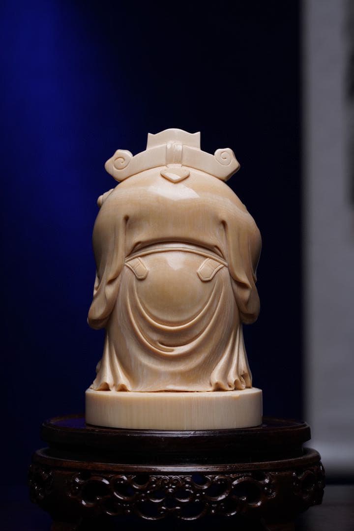 天然マンモス牙美しい手作り彫刻財神爺 置物