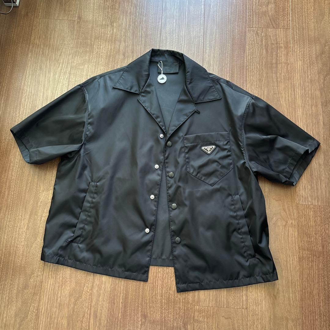 PRADA ブラック 半袖シャツ Mサイズ