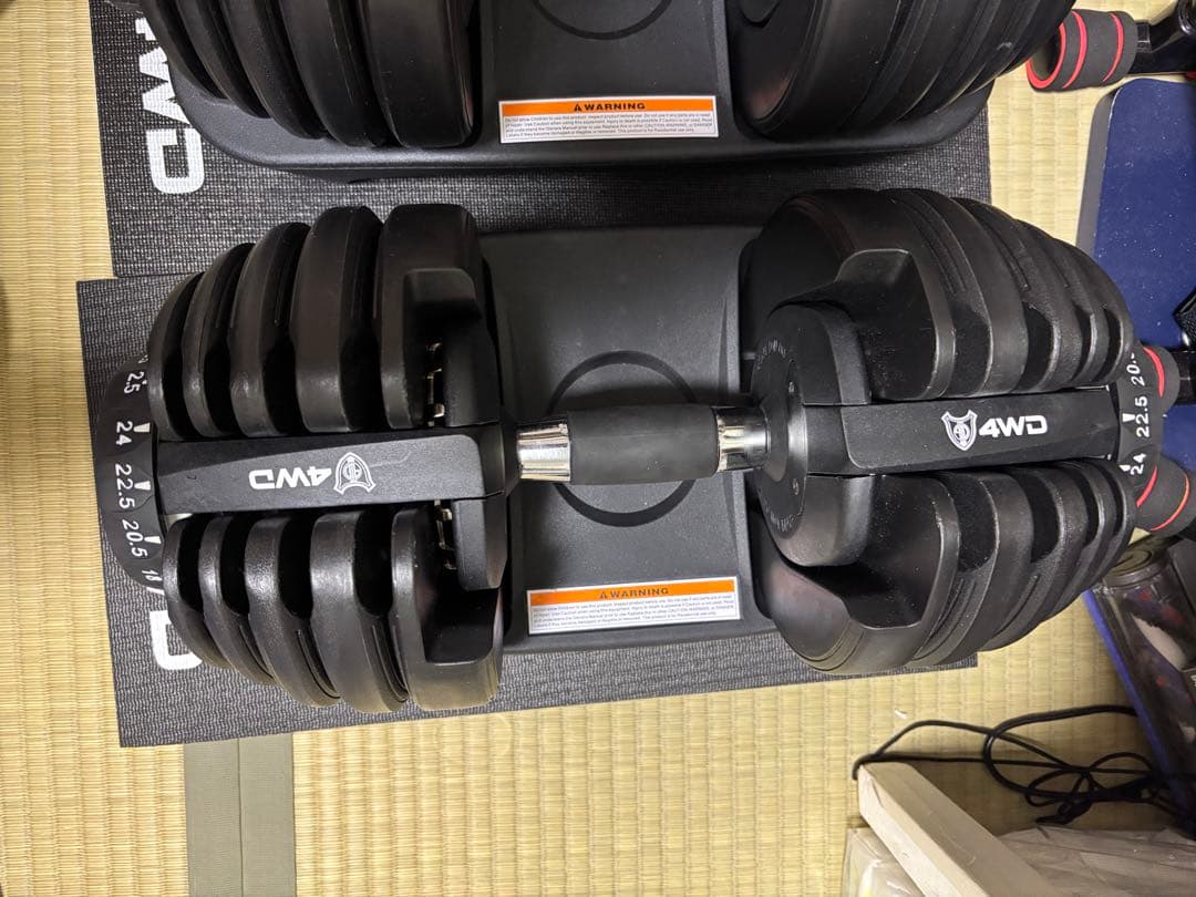 4WD 可変式ダンベル 最大24kg ①