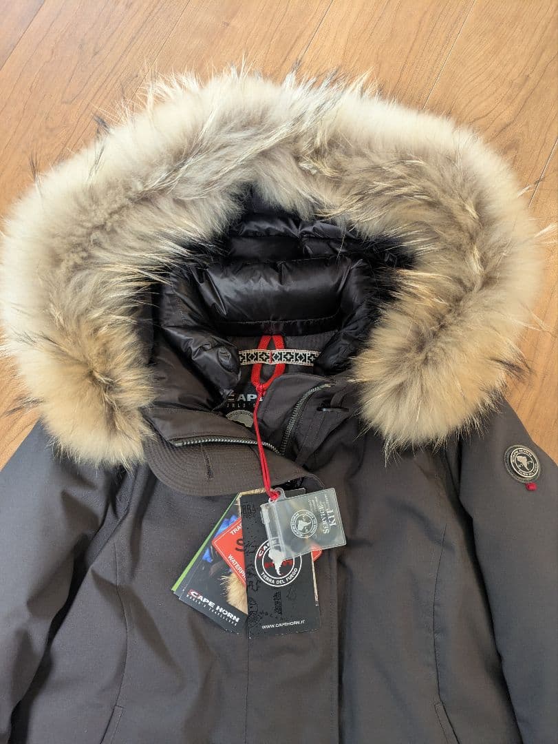 極美品　ケープホーン　CAPEHORN ダウンジャケット　ブラウン　44サイズ