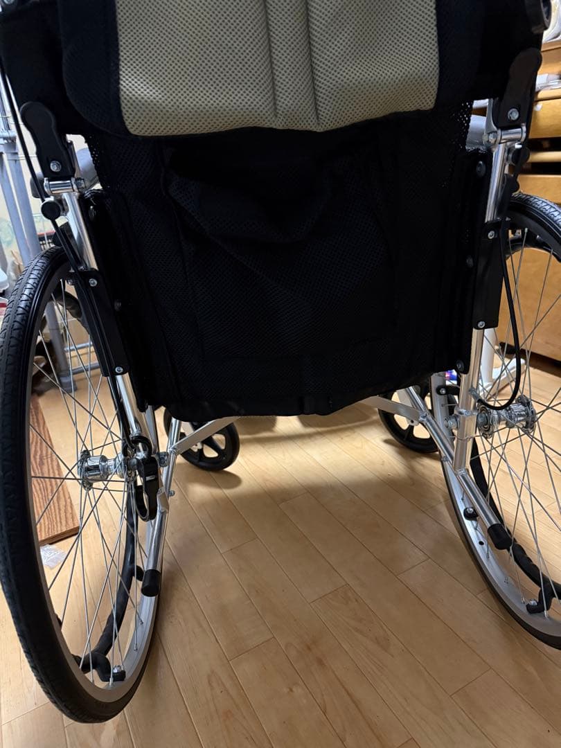 KADOKURA 介助用車椅子 ベージュと黒 チャップス