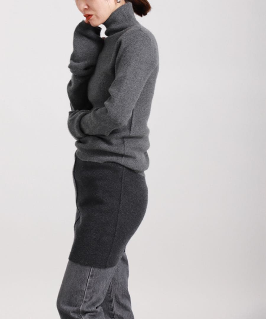 トップス extreme cashmere / bare top