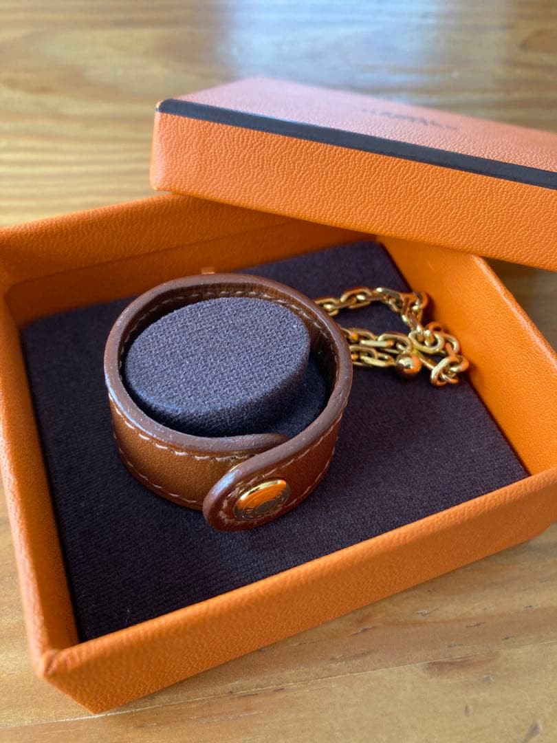 HERMES (エルメス )グローブホルダー ゴールド　未使用品