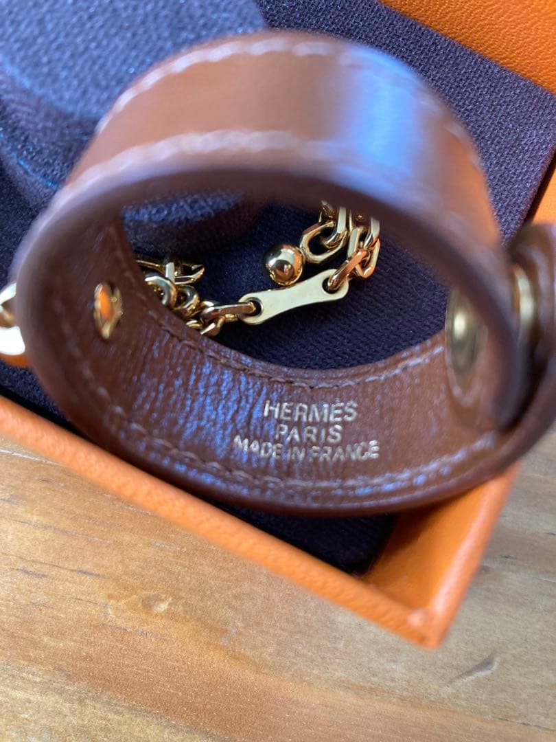HERMES (エルメス )グローブホルダー ゴールド　未使用品