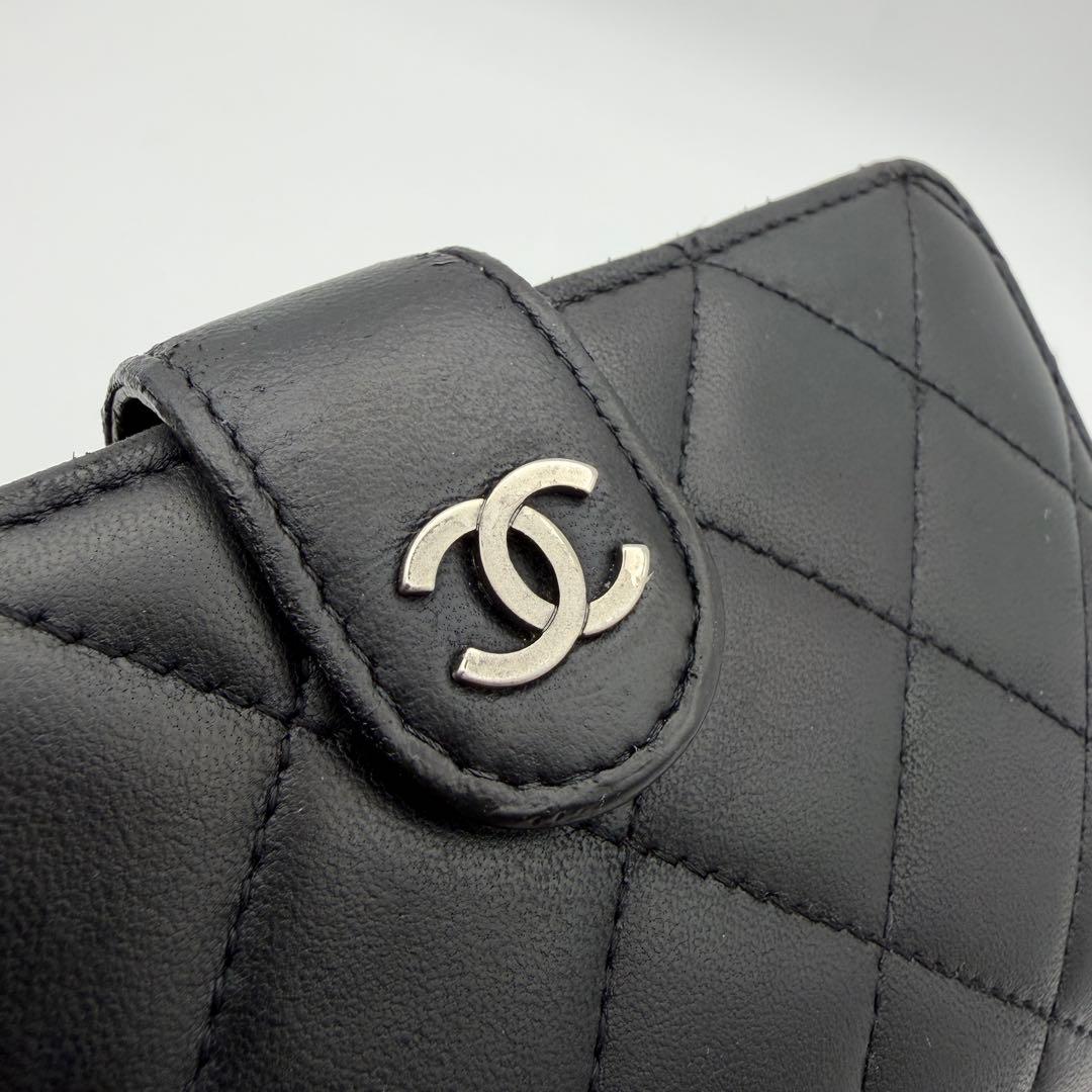 シャネル CHANEL 財布 マトラッセ 二つ折り コンパクト美品
