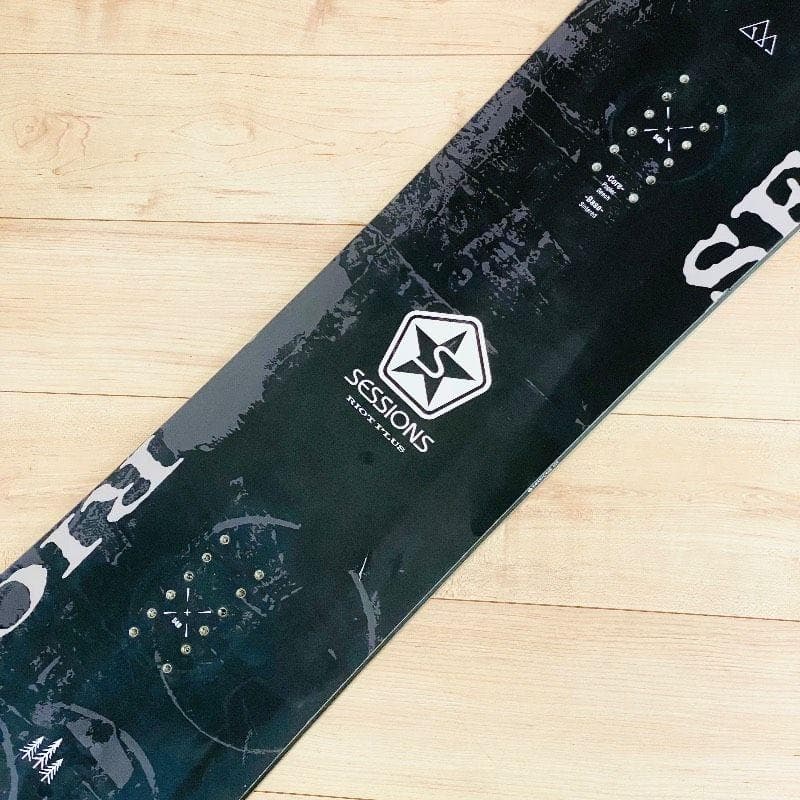 セッションズ SESSIONS RIOT PLUS スノーボード 板 151cm
