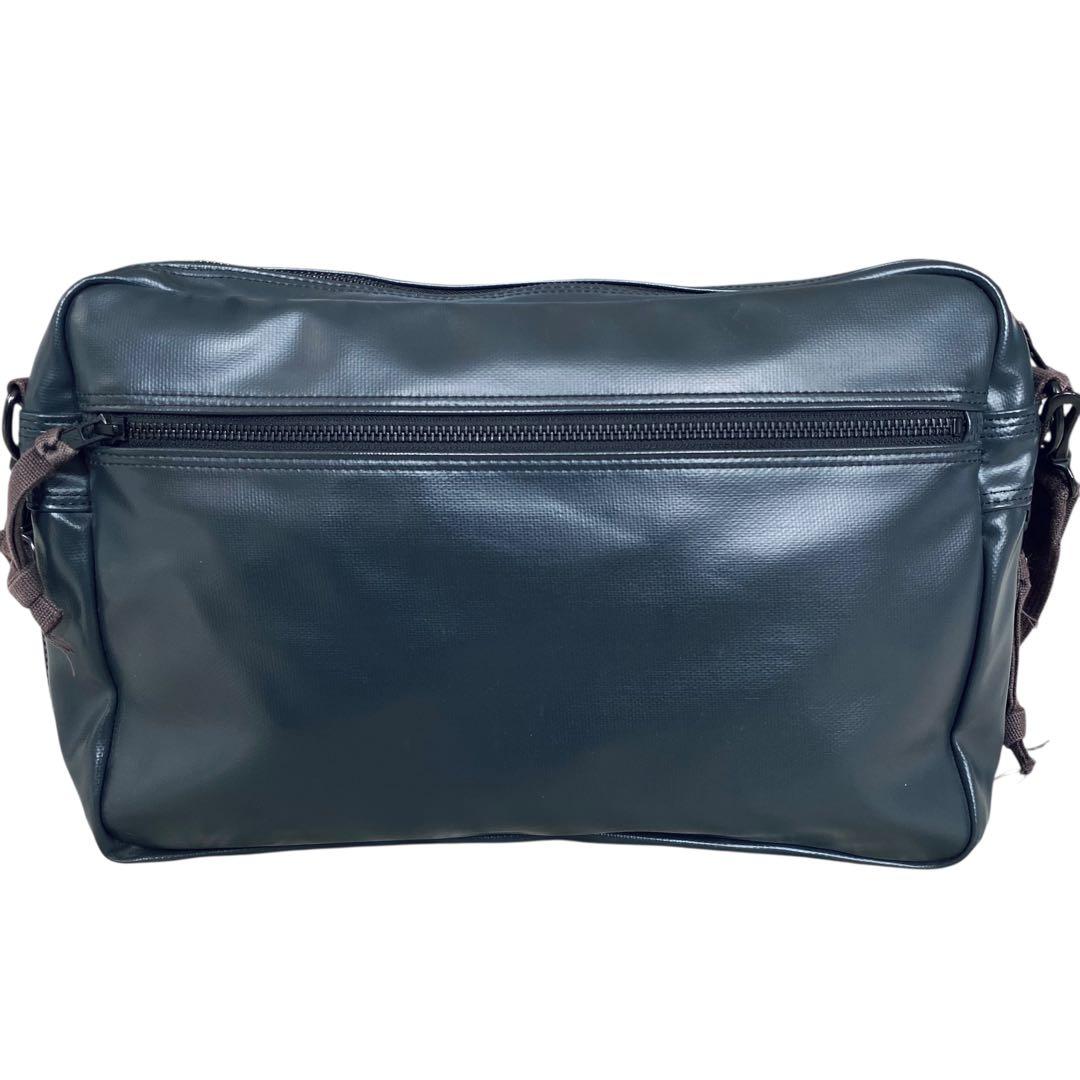 LUGGAGE LABEL ラゲッジレーベル【美品】ライナーショルダーバッグ 赤