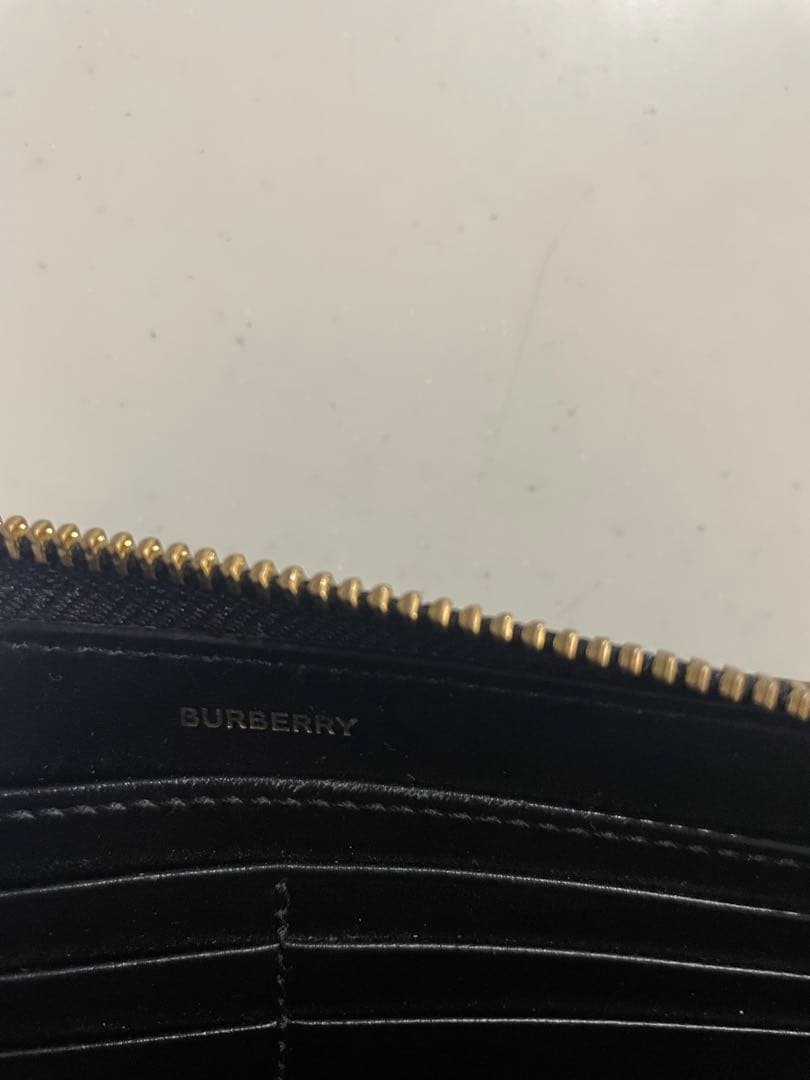 Burberry エルモア