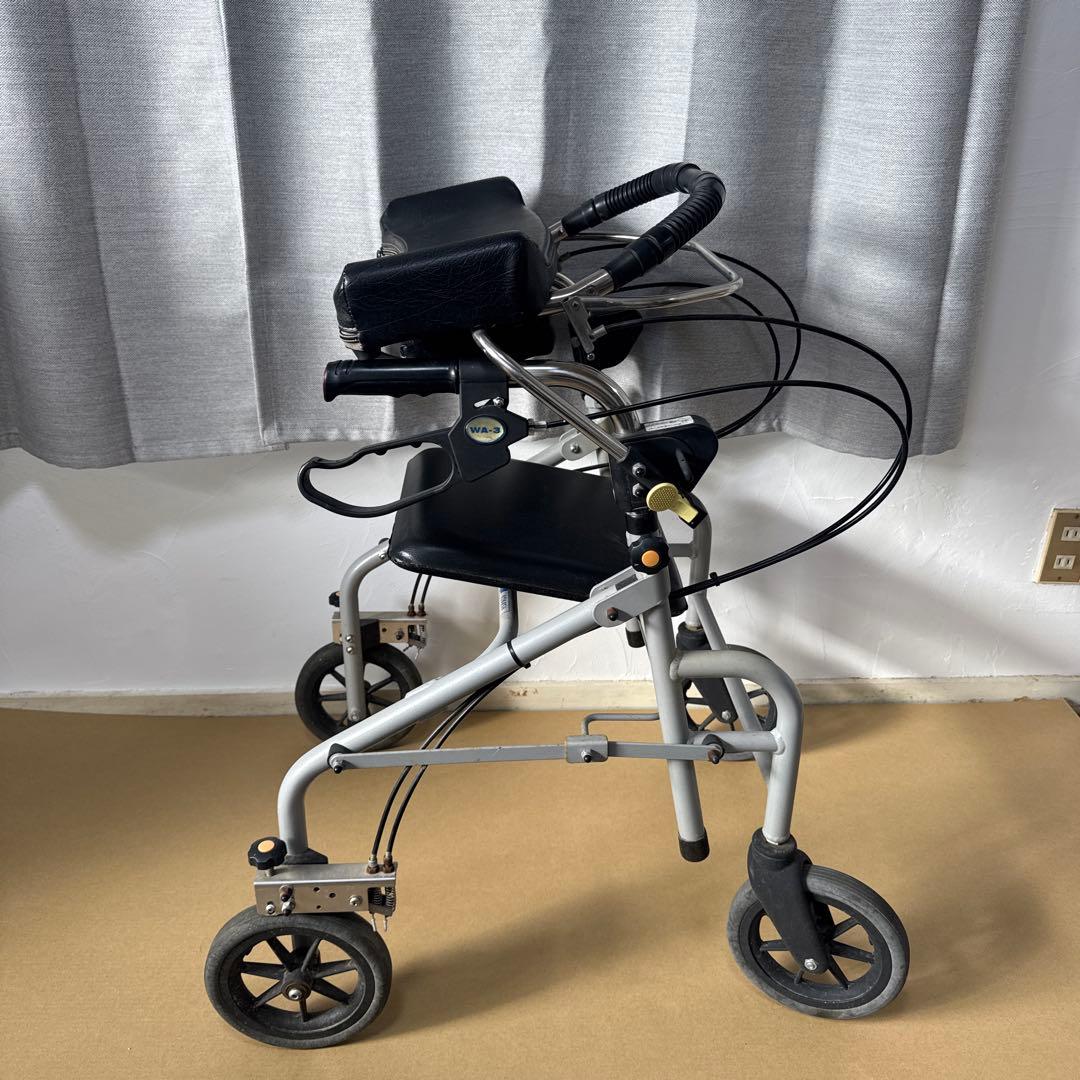 歩行補助車　wa-3