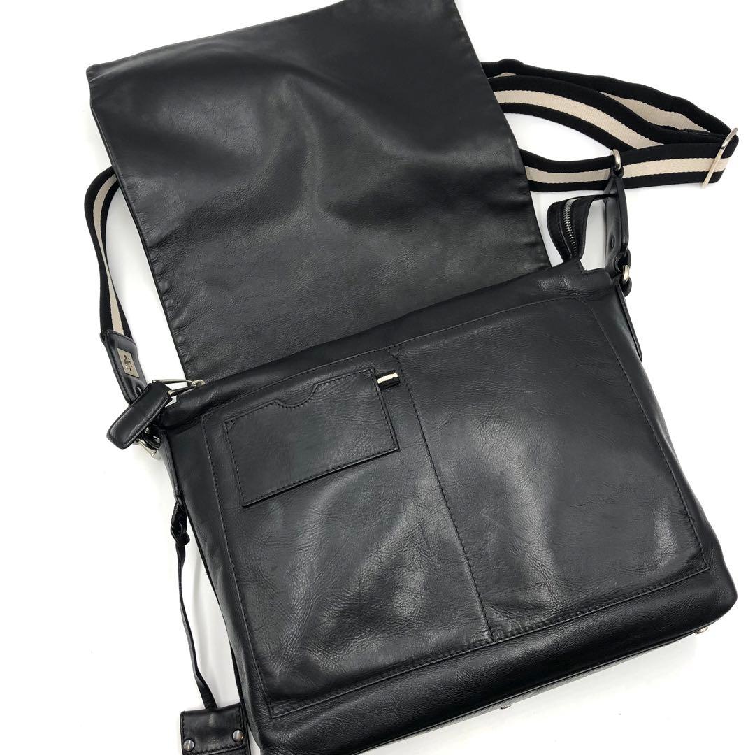 希少 BALLY メッセンジャーバッグ トレスポ A4 鍵付 レザー ブラック