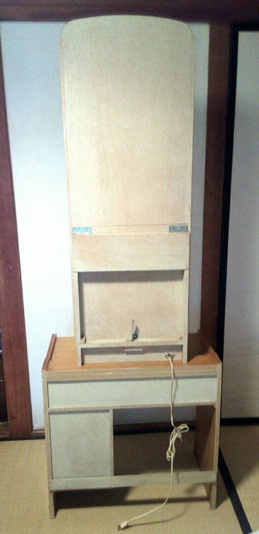 送料込み　昭和レトロな鏡台　ドレッサー