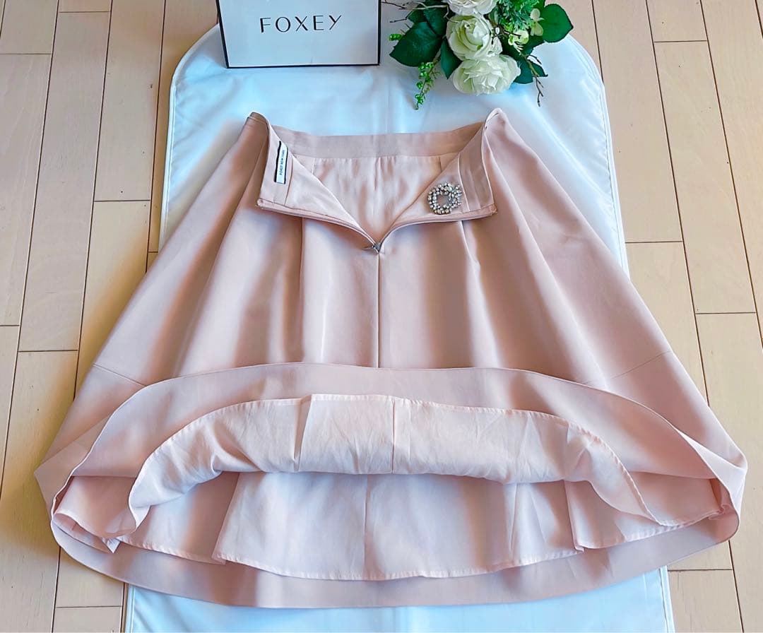 FOXEY 再販品Balon スカート40 新品同様 Rene