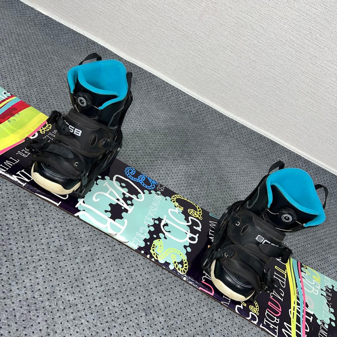 7-8回使用 キッズスノーボード CSB 140cm＋バイン＋ダイヤルブーツ