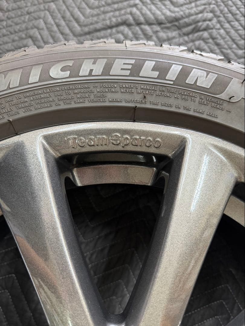 T*T様 ミシュラン 225/50 R17 スタッドレスタイヤ ホイール4本セッ