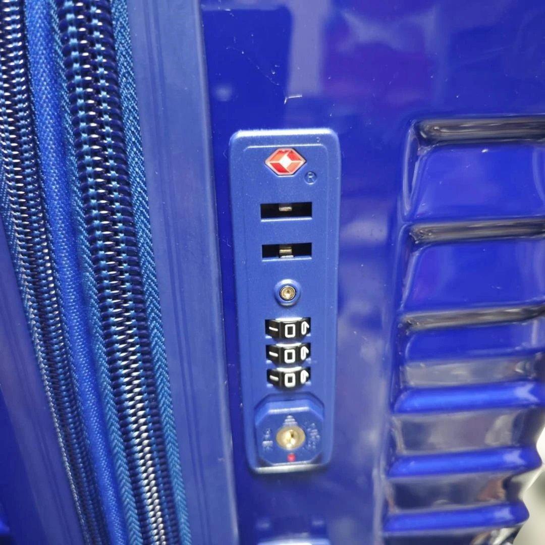 新品 スーツケース 2点セットブラック 拡張機能付き TSAロック搭載